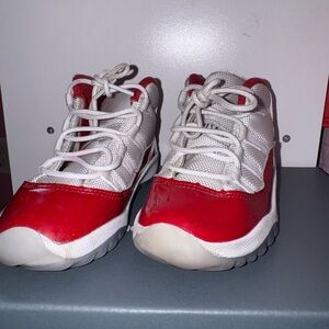 Jordan Kids Red and White Sneakers